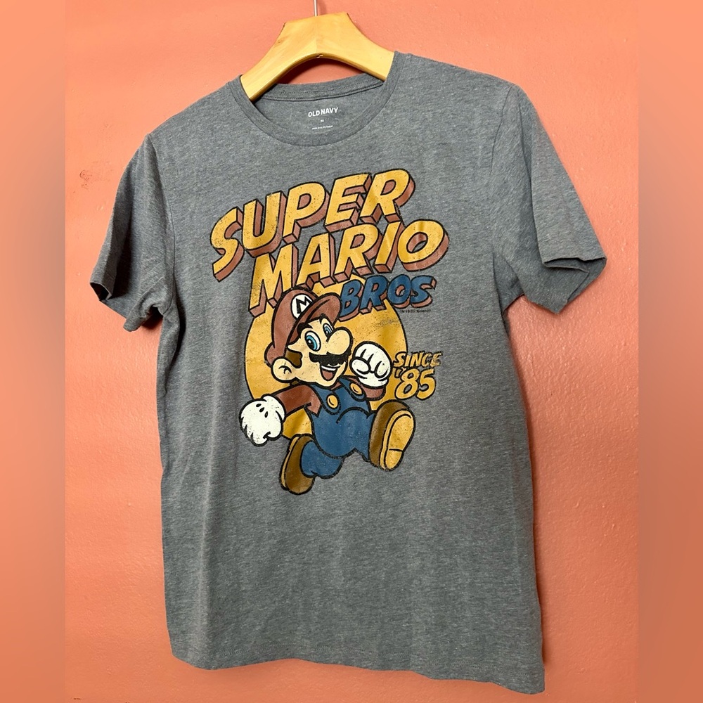 Old Navy Gray Super Mario Bros Tee